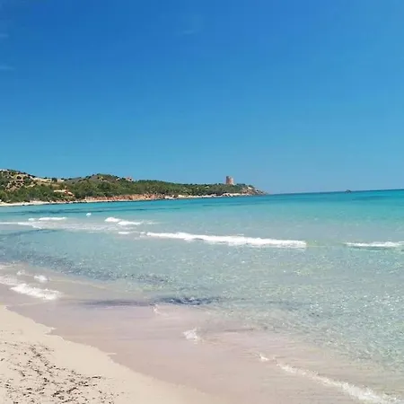 Maris Holidays - Close To The Sea, 5 Mins Walk Villa