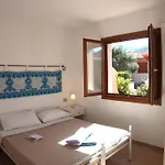 Вилла Maris Holidays - Close To The Sea, 5 Mins Walk