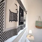 Maris Holidays - Close To The Sea, 5 Mins Walk Вилла