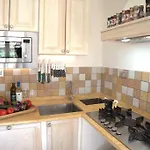Maris Holidays - Close To The Sea, 5 Mins Walk Вилла