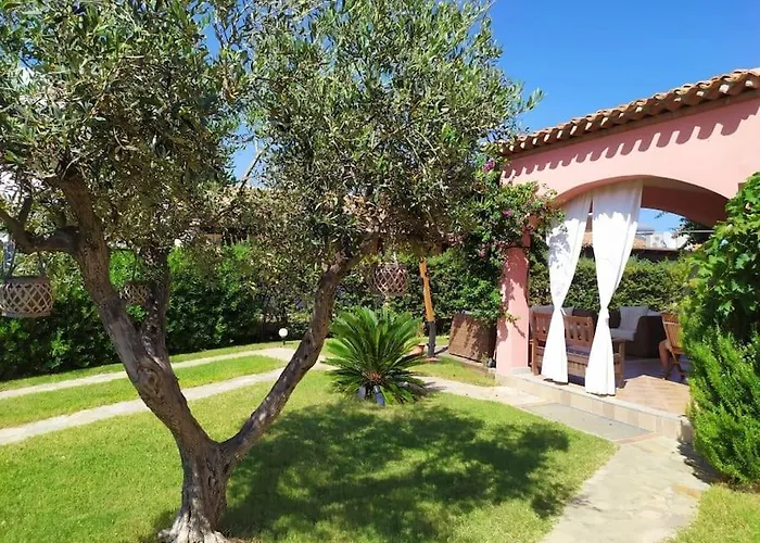 Maris Holidays - Close To The Sea, 5 Mins Walk Villa Tertenìa